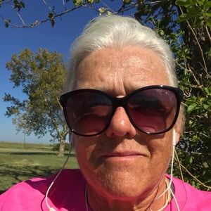 Meet your Posher, Nancy